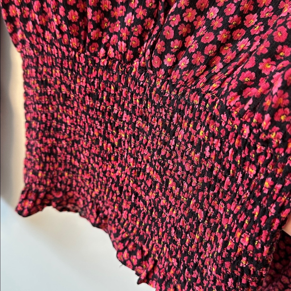 Altar'd State Blouse - Picture 6 of 6